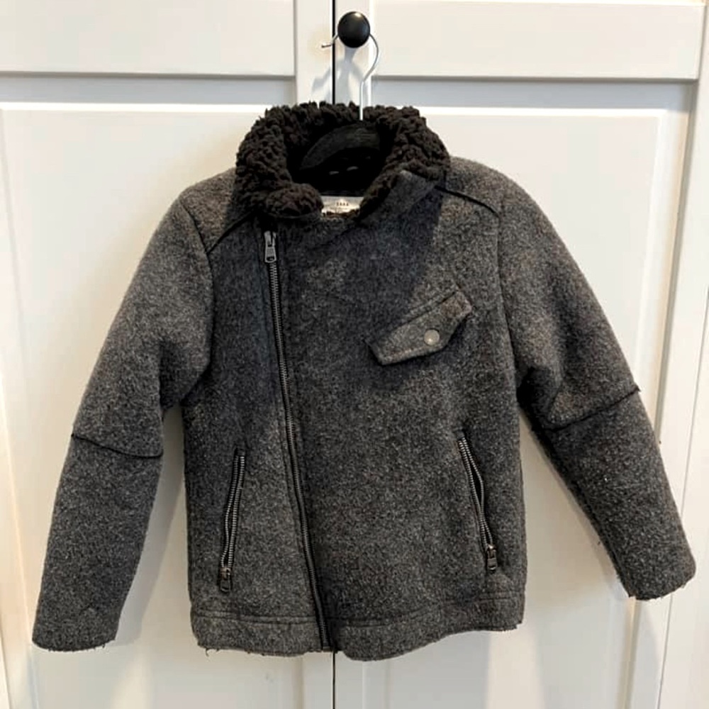 EUC  Zara Sherpa Jacket